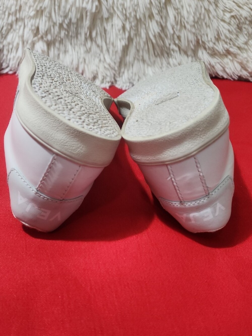 Veja Esplar White Leather Low-Top Sneakers with Pale Blue Logo - Picture 10 of 13